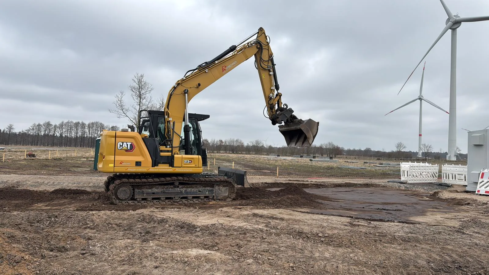 Waschnick-Bagger auf einer regionalen Baustelle bei Windkraftanlagen
